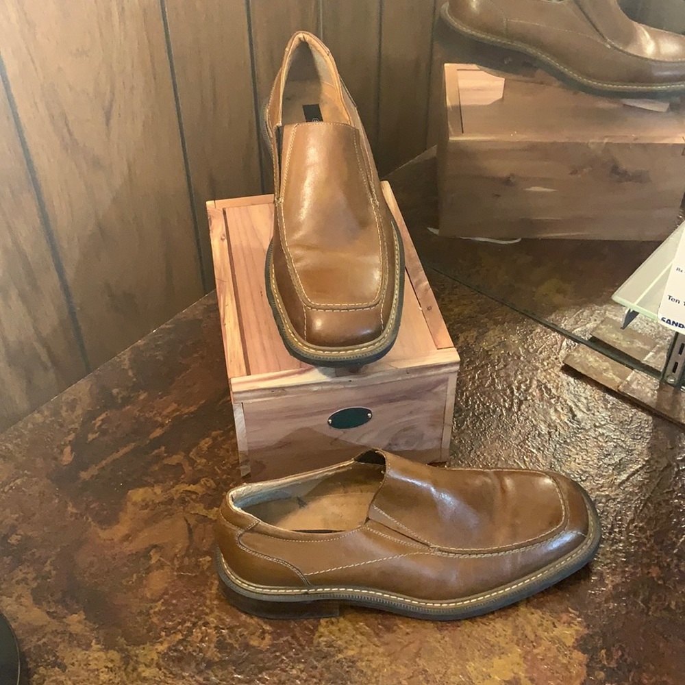 Brown square toe